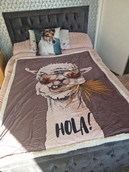 Camel print sherpa blanket (decorative blanket)